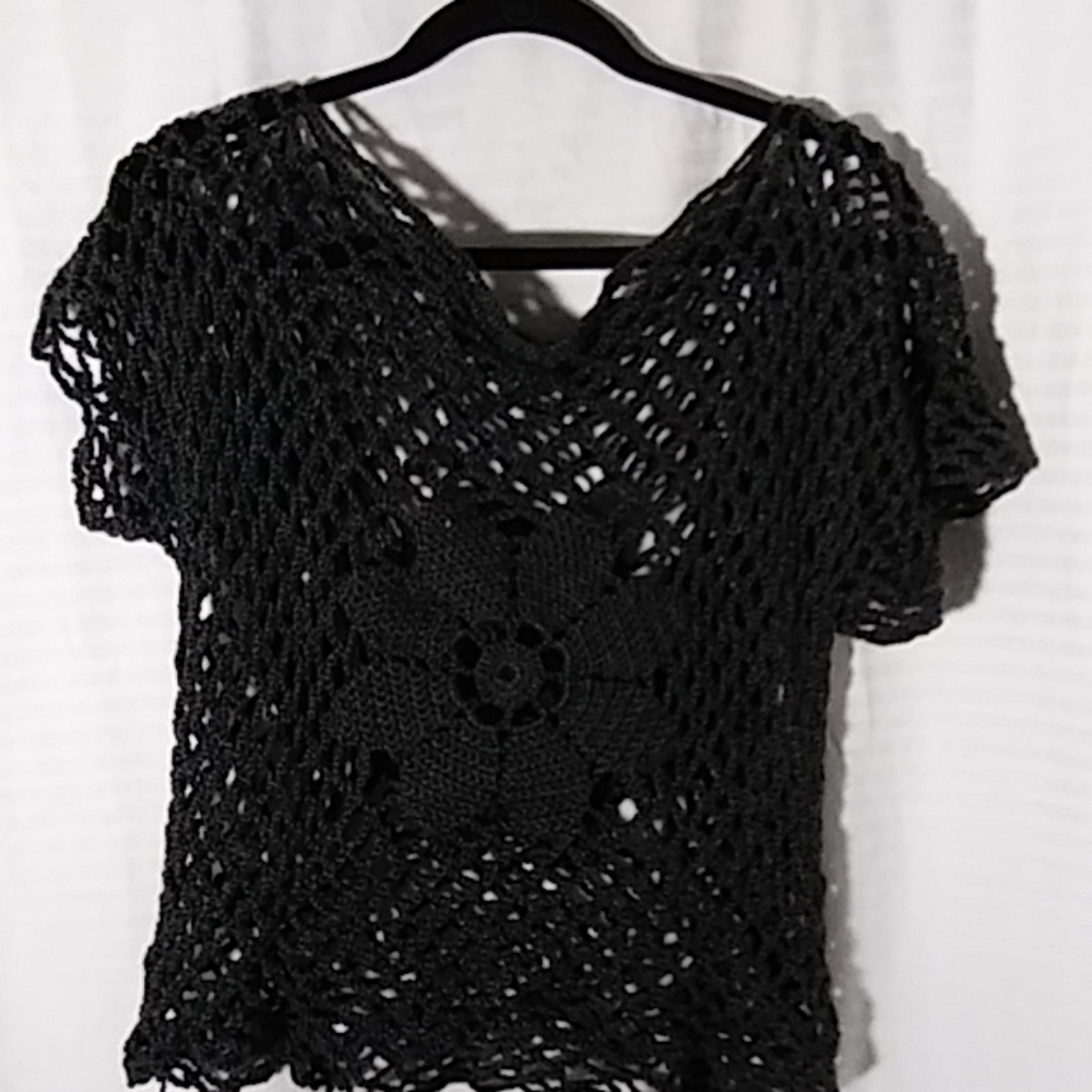 Crochet top